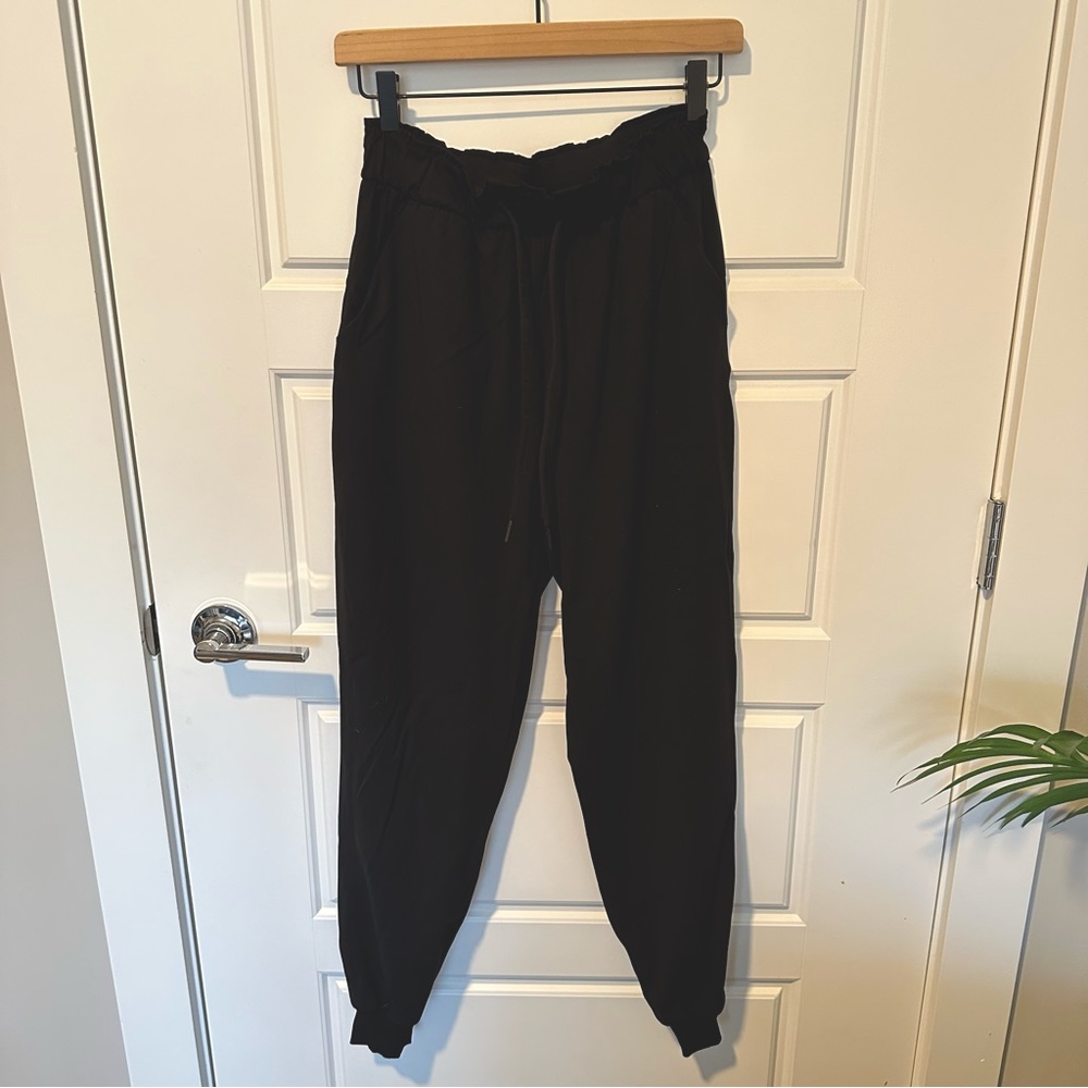 Lululemon | On The Fly 28in Joggers